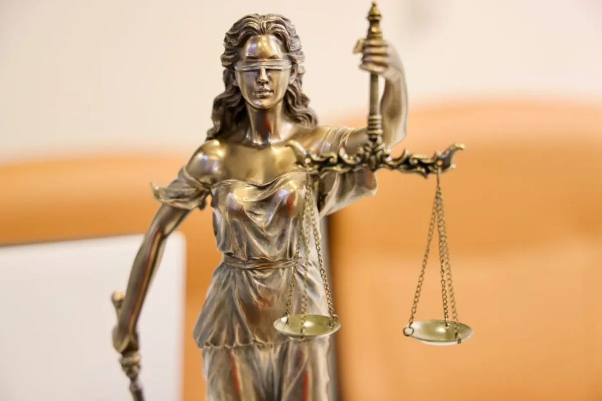 偷拍女人上厕所值得吗